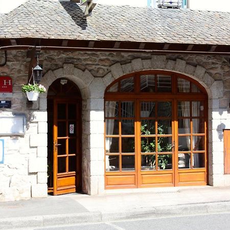 Hotel Restaurant Des Deux Vallees Entraygues-sur-Truyère Dış mekan fotoğraf