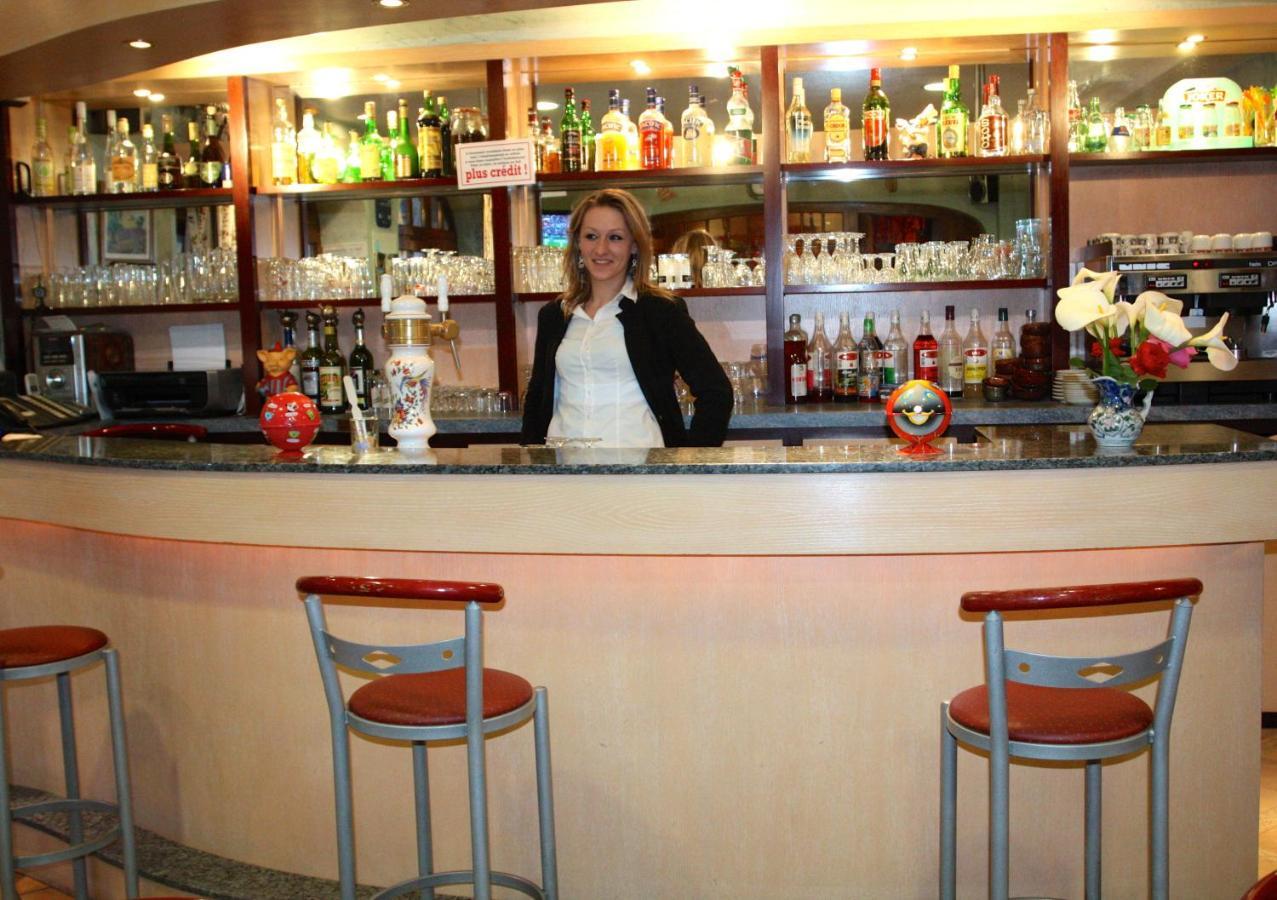 Hotel Restaurant Des Deux Vallees Entraygues-sur-Truyère Dış mekan fotoğraf